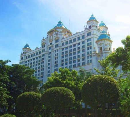 Die Fassade des Waterfront-Casinos Quelle: carstenweidling.de Waterfromt